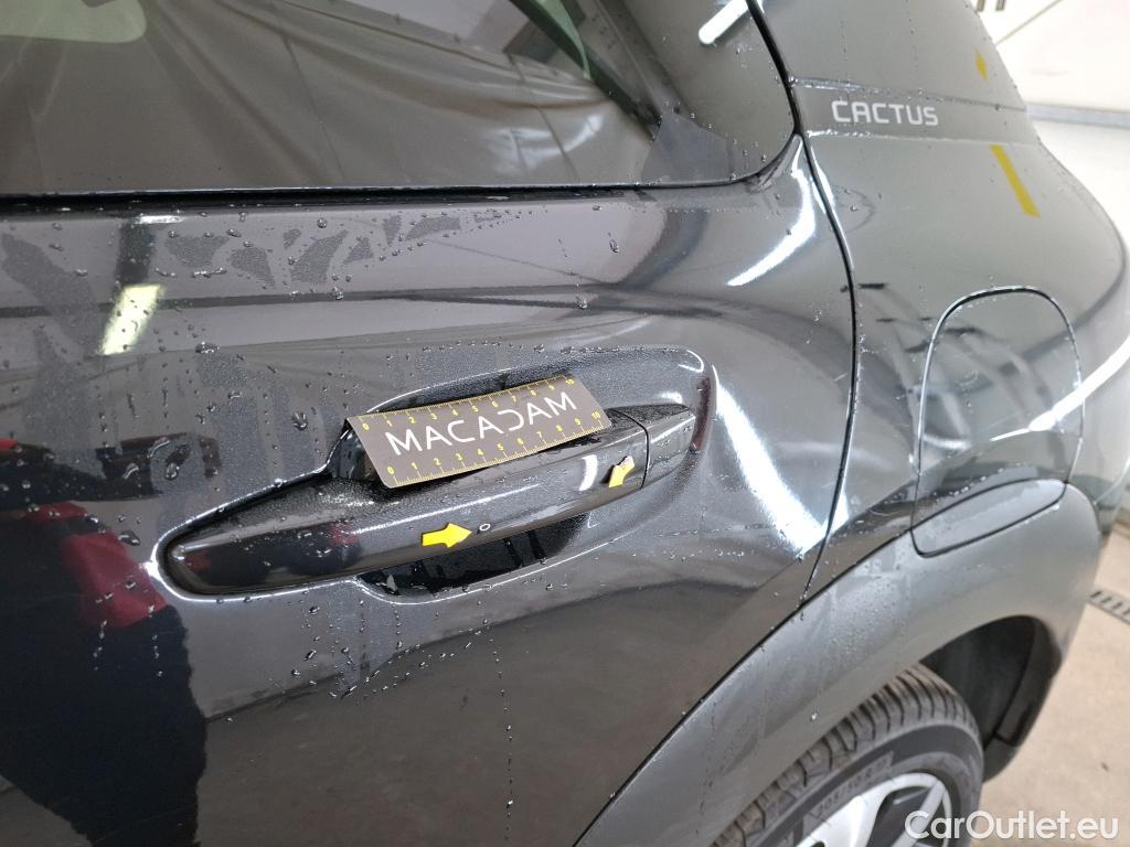  Citroen  C4 Cactus CITROEN  / 2017 / 5P / Berline PureTech 130 S&S EAT6 Shine Business #76