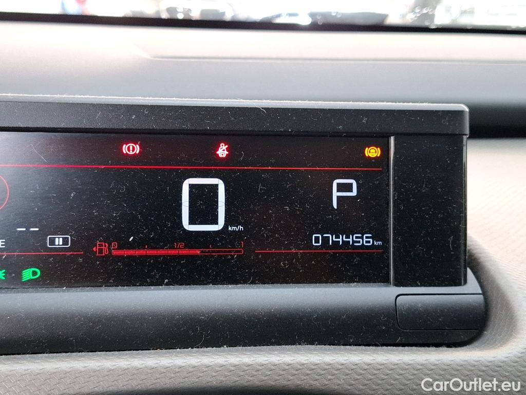  Citroen  C4 Cactus CITROEN  / 2017 / 5P / Berline PureTech 130 S&S EAT6 Shine Business #88