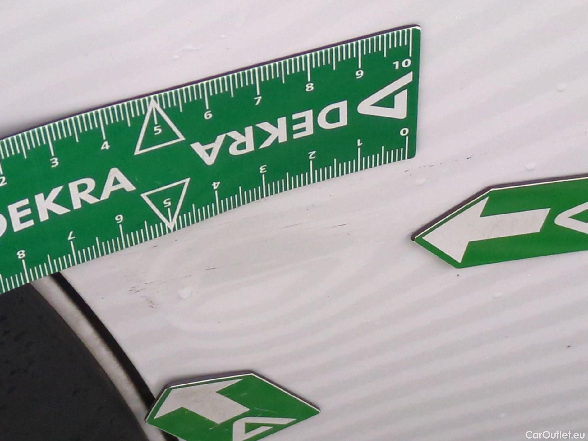  Citroen  C3 CITROEN  Société / 2020 / 5P / Berline / VU PureTech 83 S&S BVM Feel Nav #19