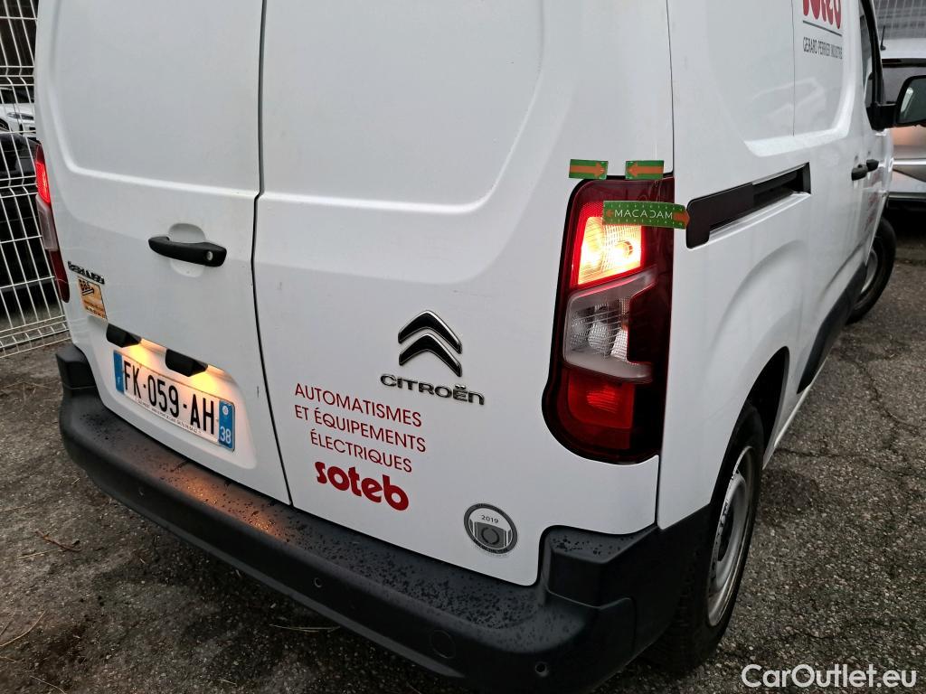  Citroen  Berlingo CITROEN  VU 4p Fourgonnette Taille M 650kg BlueHDi 75 BVM Club #28