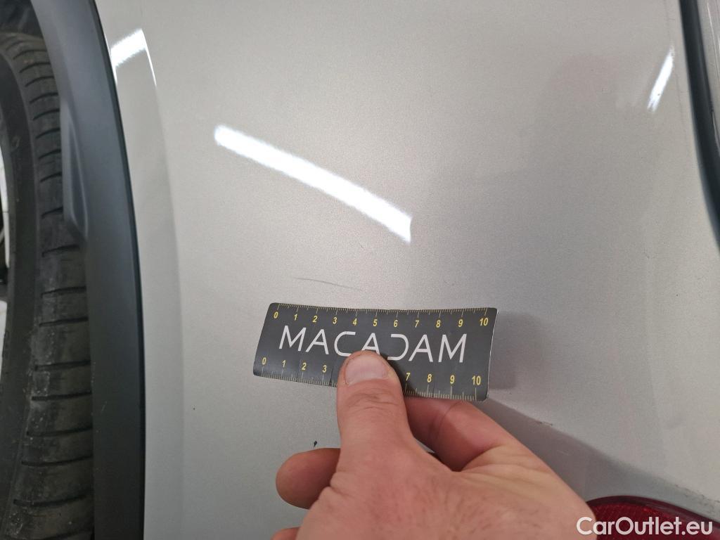  DS  DS7 DS DS 7 Crossback / 2017 / 5P / SUV E-TENSE 4x4 300 RIVOLI #45