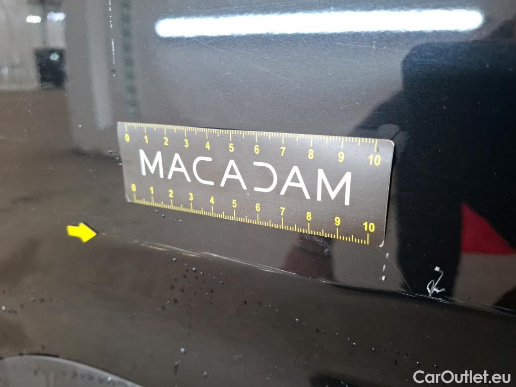  Citroen  C4 Cactus CITROEN  / 2017 / 5P / Berline PureTech 130 S&S EAT6 Shine Business #20