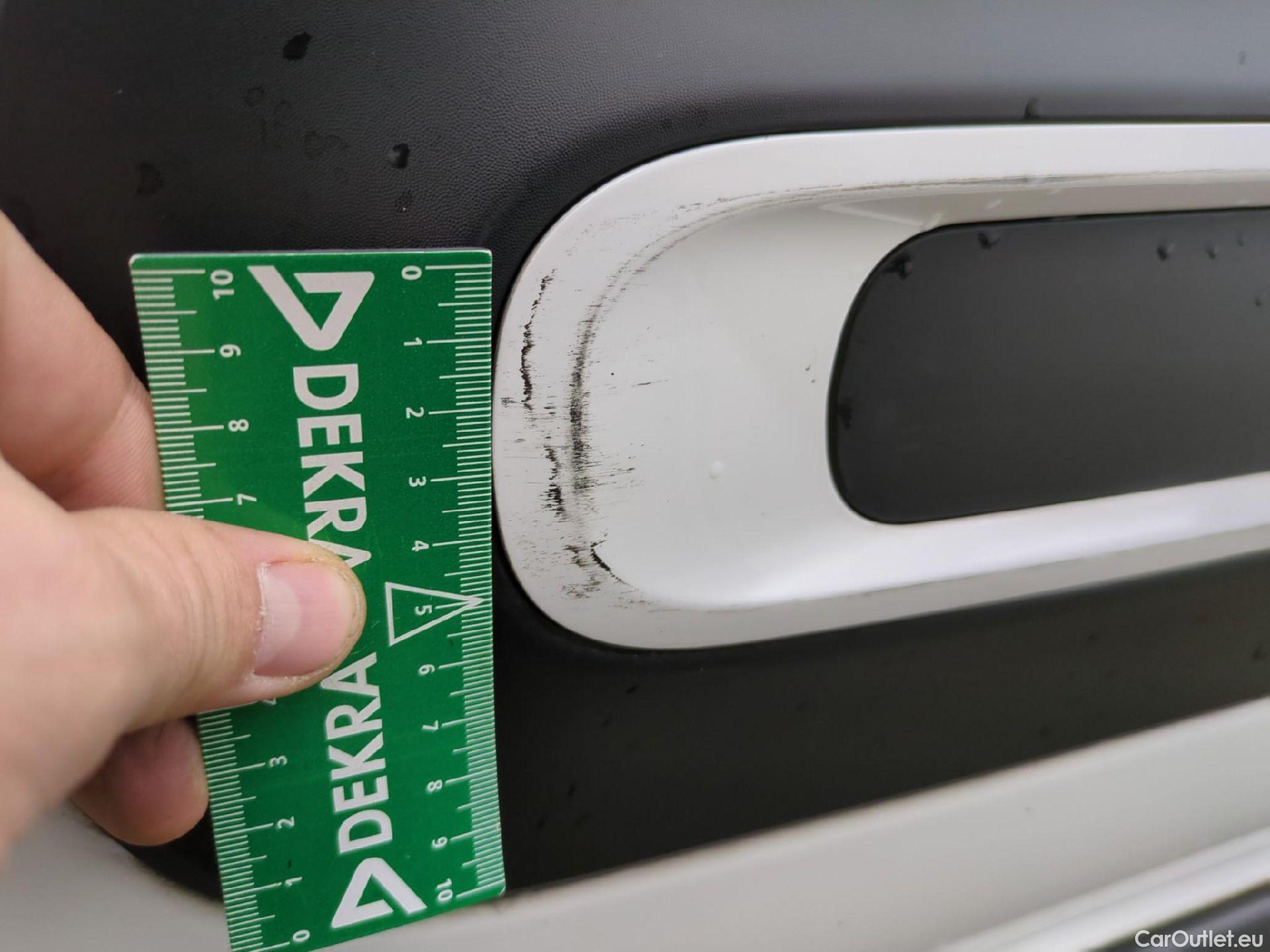  Citroen  C3 CITROEN  Société / 2020 / 5P / Berline / VU PureTech 83 S&S BVM Feel Nav #23