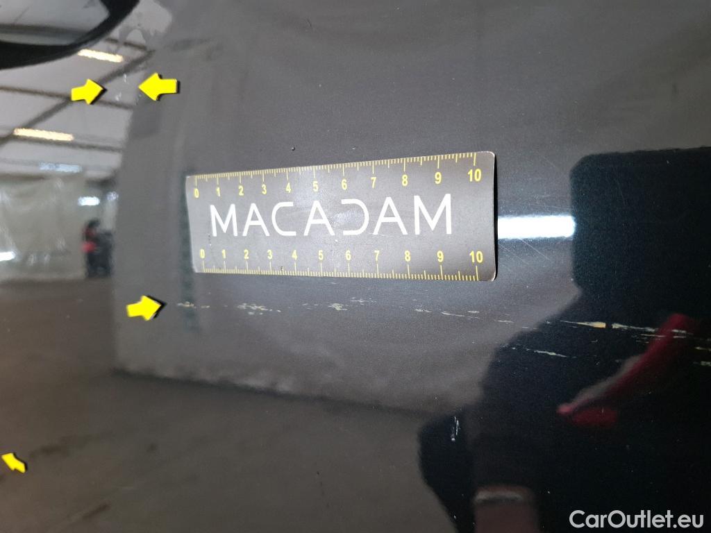  Citroen  C4 Cactus CITROEN  / 2017 / 5P / Berline PureTech 130 S&S EAT6 Shine Business #17