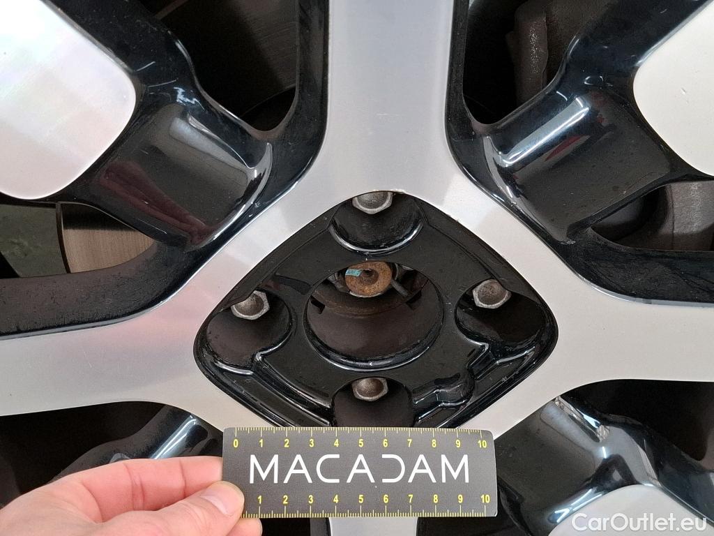  Citroen  C4 Cactus CITROEN  / 2017 / 5P / Berline PureTech 130 S&S EAT6 Shine Business #79