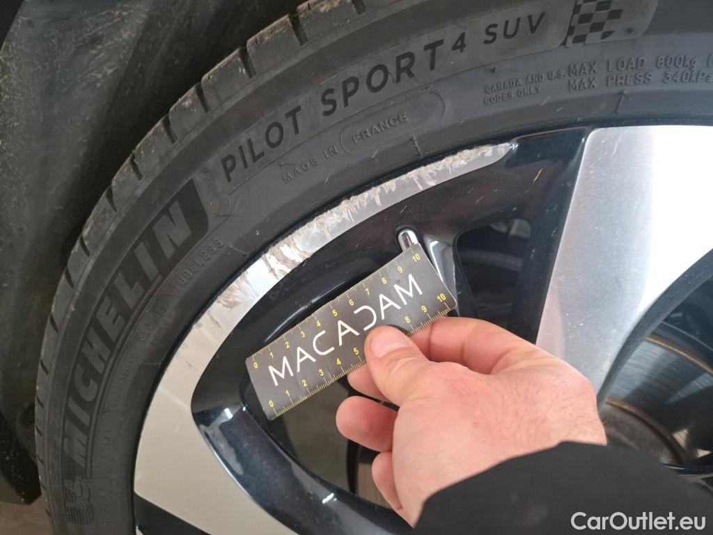  DS  DS7 DS DS 7 Crossback / 2017 / 5P / SUV E-TENSE 4x4 300 RIVOLI #31