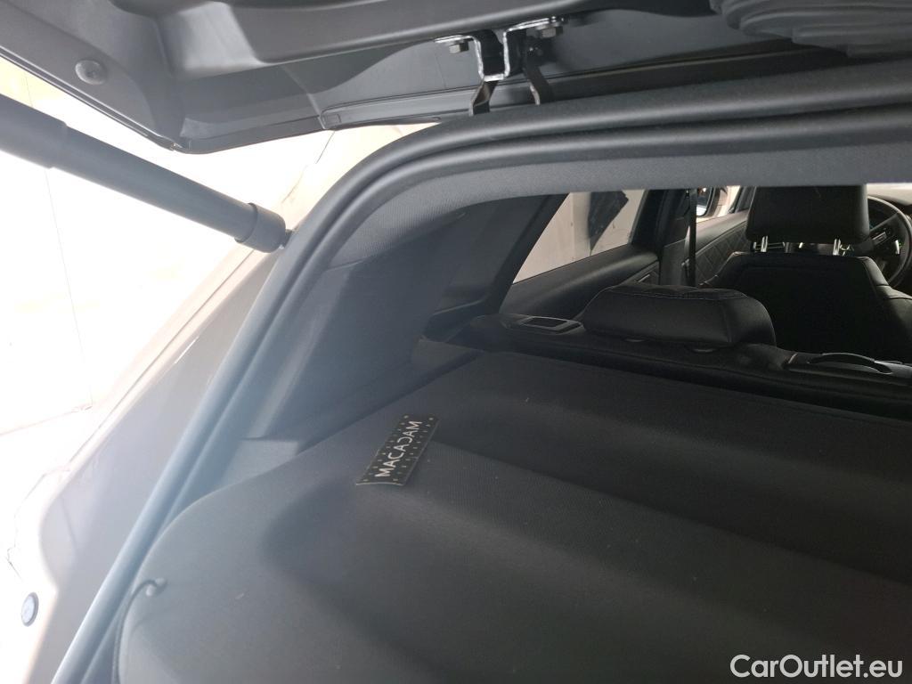  DS  DS7 DS DS 7 Crossback / 2017 / 5P / SUV E-TENSE 4x4 300 RIVOLI #33