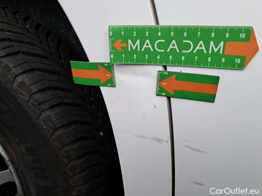  Citroen  Berlingo CITROEN  VU 4p Fourgonnette Taille M 650kg BlueHDi 75 BVM Club #21