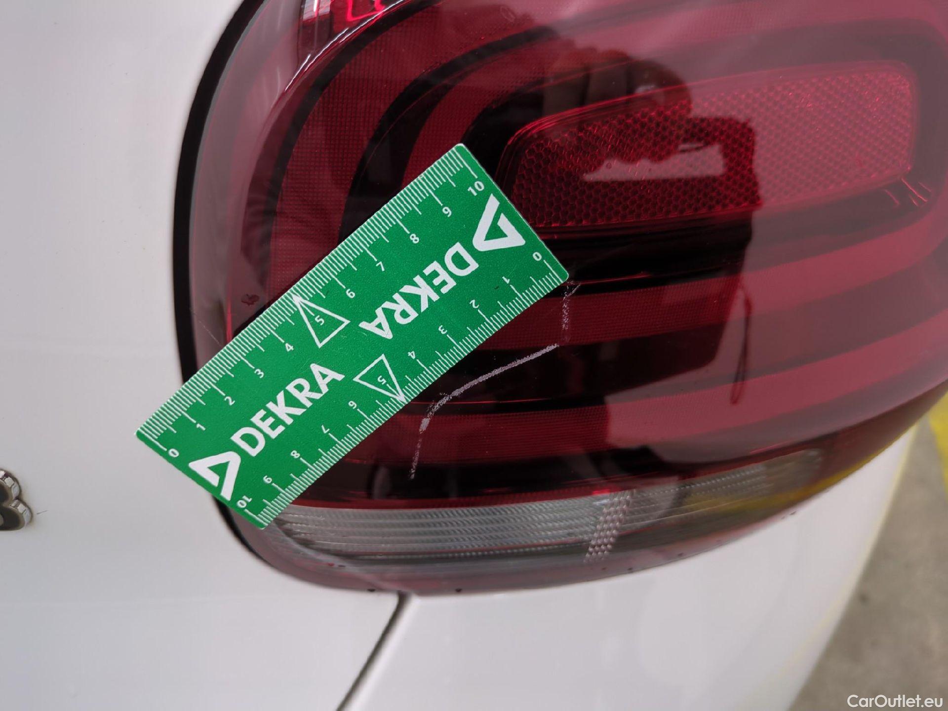  Citroen  C3 CITROEN  Société / 2020 / 5P / Berline / VU PureTech 83 S&S BVM Feel Nav #32