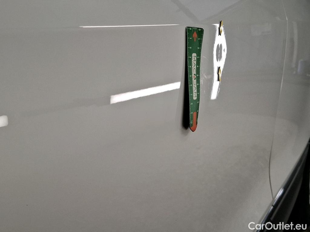  Volkswagen  Tiguan VOLKSWAGEN  / 2020 / 5P / SUV 2.0 TDI 150 DSG7 Business #32