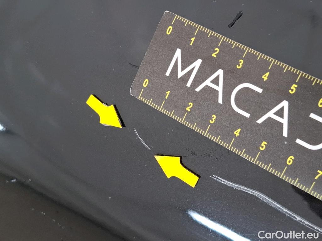  Citroen  C4 Cactus CITROEN  / 2017 / 5P / Berline PureTech 130 S&S EAT6 Shine Business #49