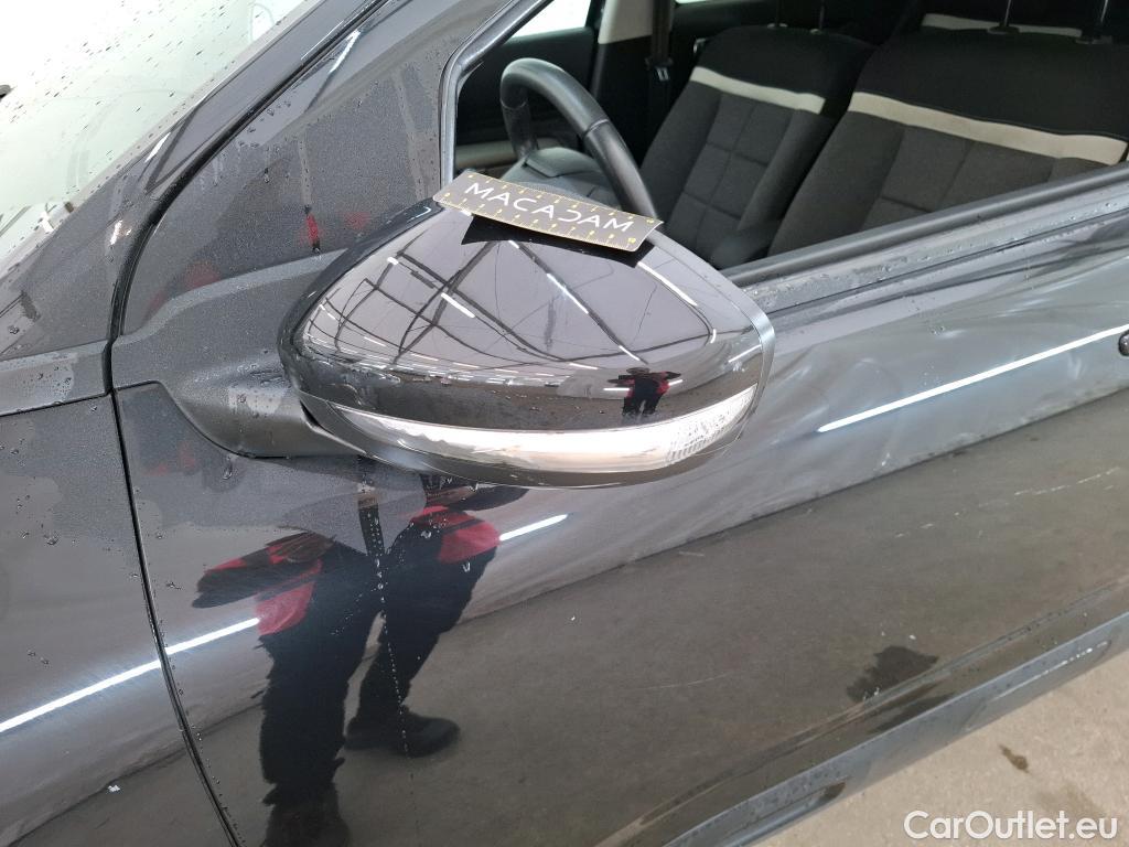  Citroen  C4 Cactus CITROEN  / 2017 / 5P / Berline PureTech 130 S&S EAT6 Shine Business #73