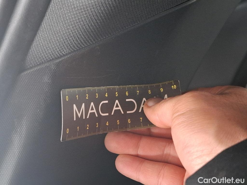  DS  DS7 DS DS 7 Crossback / 2017 / 5P / SUV E-TENSE 4x4 300 RIVOLI #34