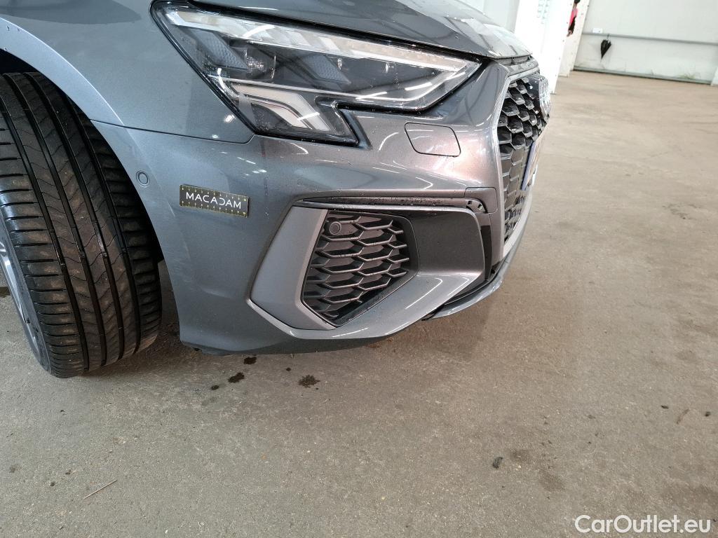  Audi  A3 AUDI  Berline / 2020 / 4P / Berline 35 TFSI 150 MHEV S Tronic S Line #1