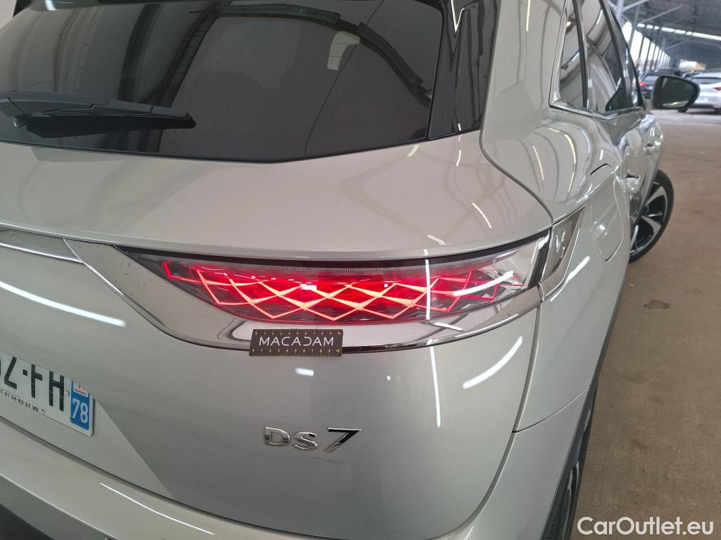  DS  DS7 DS DS 7 Crossback / 2017 / 5P / SUV E-TENSE 4x4 300 RIVOLI #46