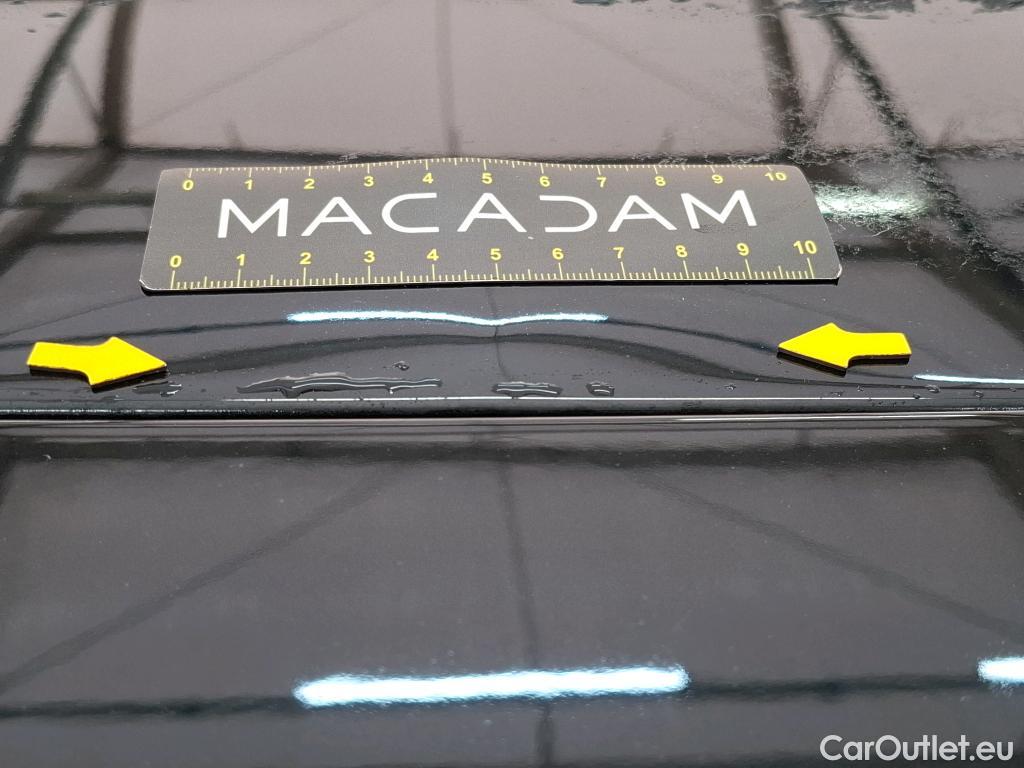  Citroen  C4 Cactus CITROEN  / 2017 / 5P / Berline PureTech 130 S&S EAT6 Shine Business #54