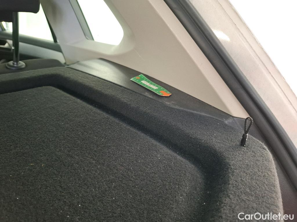  Volkswagen  Tiguan VOLKSWAGEN  / 2020 / 5P / SUV 2.0 TDI 150 DSG7 Business #29