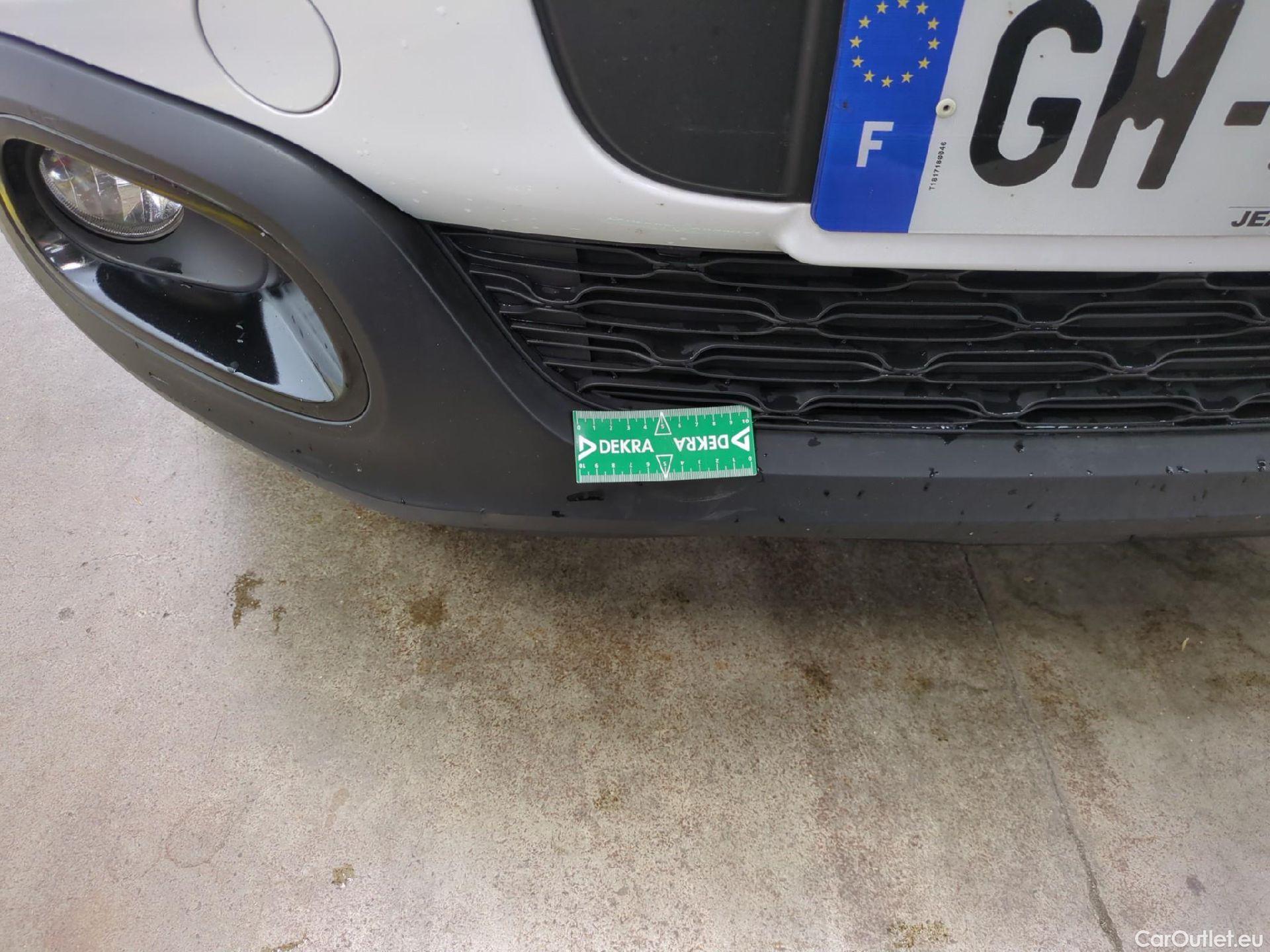  Citroen  C3 CITROEN  Société / 2020 / 5P / Berline / VU PureTech 83 S&S BVM Feel Nav #15