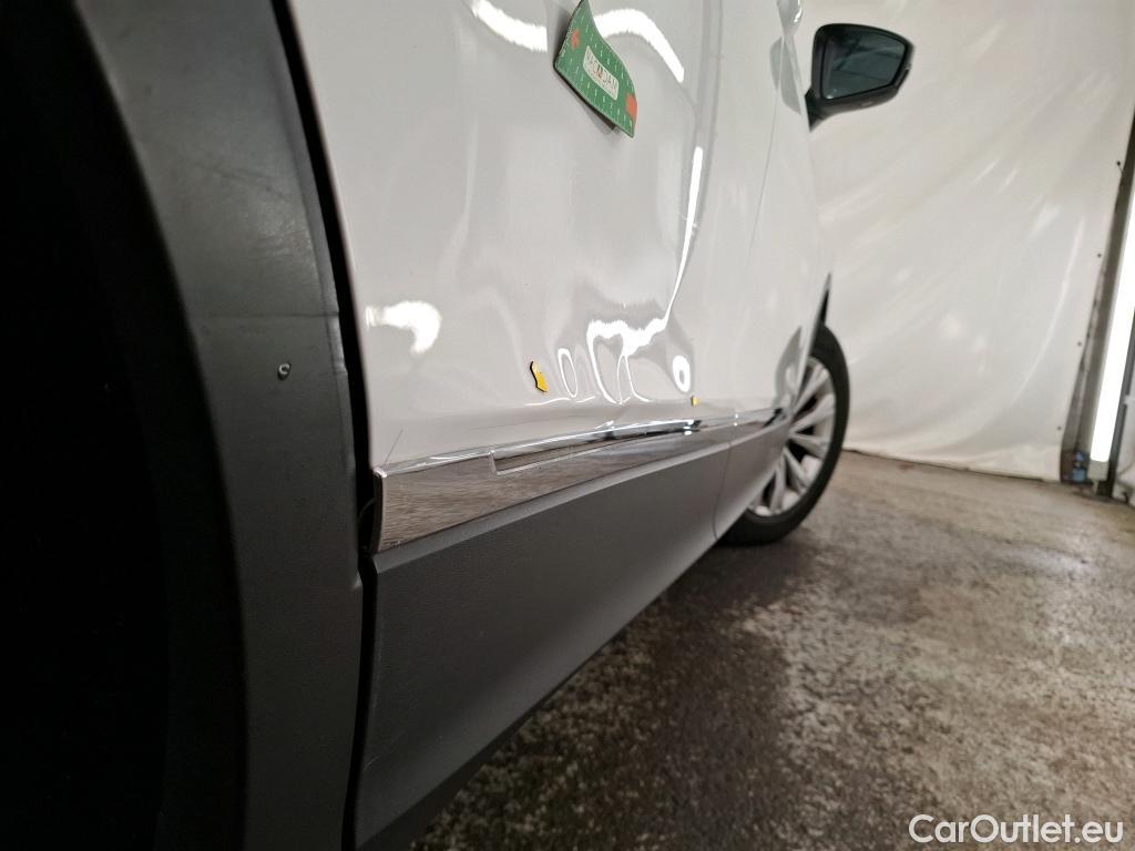  Volkswagen  Tiguan VOLKSWAGEN  / 2020 / 5P / SUV 2.0 TDI 150 DSG7 Business #2