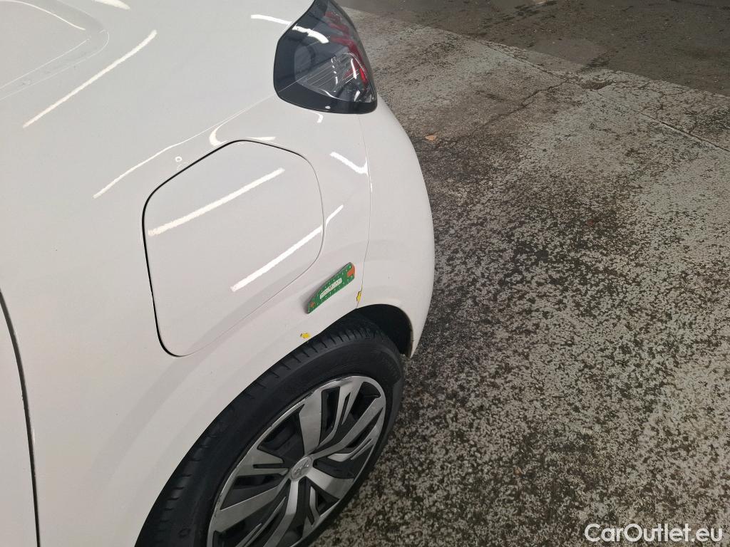  Peugeot  208  Active Business 1.5 HDi 100CV BVM6 E6d #1