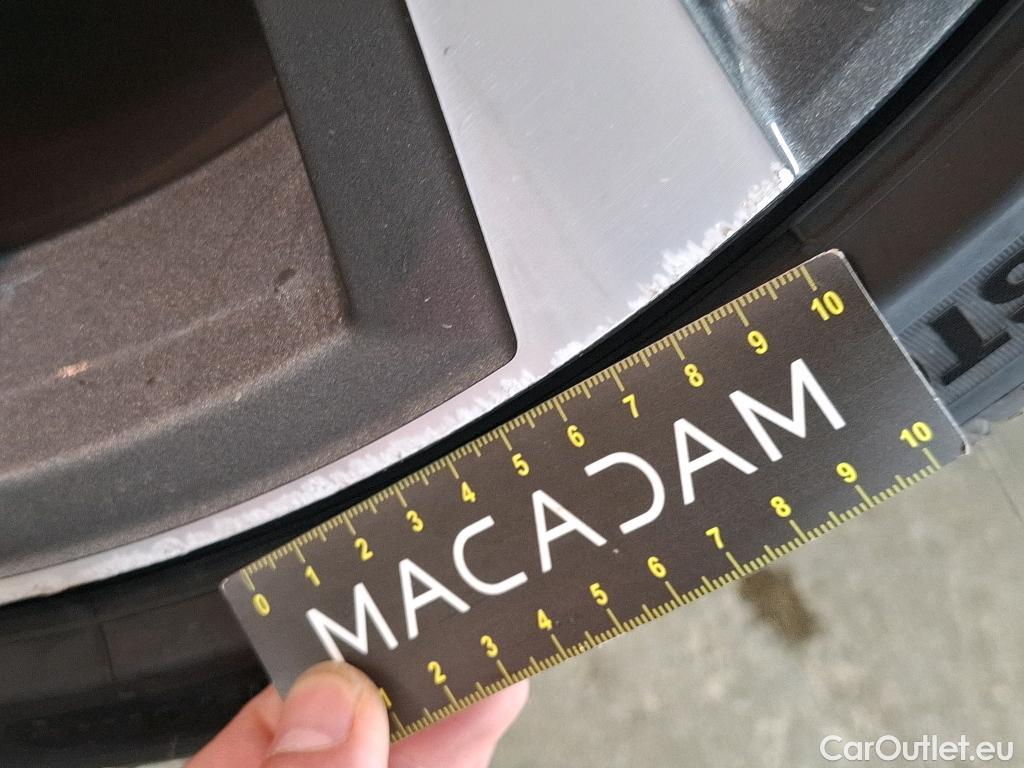  Audi  A3 AUDI  Berline / 2020 / 4P / Berline 35 TFSI 150 MHEV S Tronic S Line #12