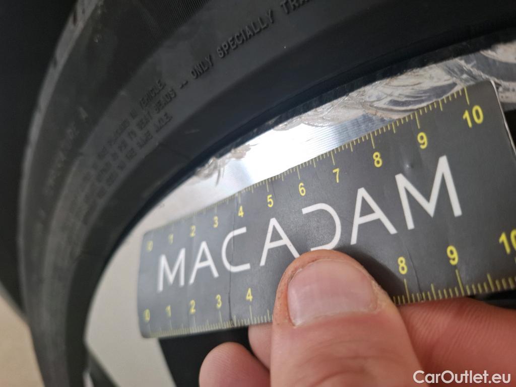  DS  DS7 DS DS 7 Crossback / 2017 / 5P / SUV E-TENSE 4x4 300 RIVOLI #3