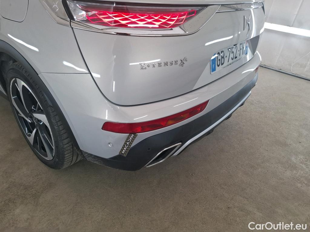  DS  DS7 DS DS 7 Crossback / 2017 / 5P / SUV E-TENSE 4x4 300 RIVOLI #42