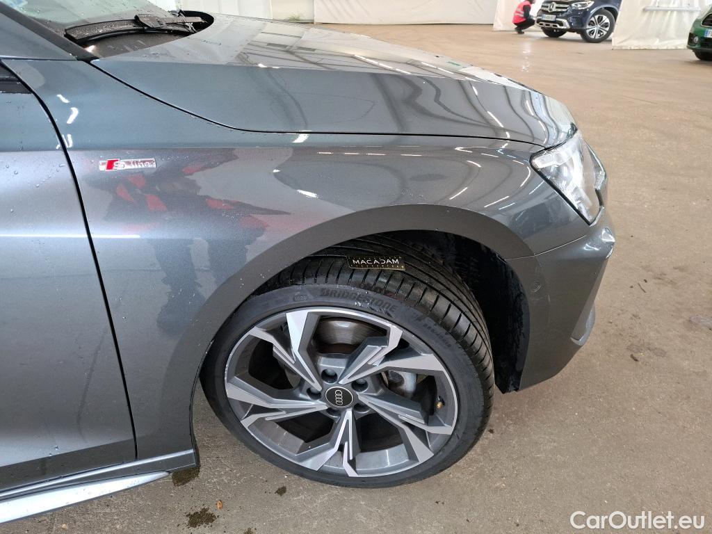  Audi  A3 AUDI  Berline / 2020 / 4P / Berline 35 TFSI 150 MHEV S Tronic S Line #13