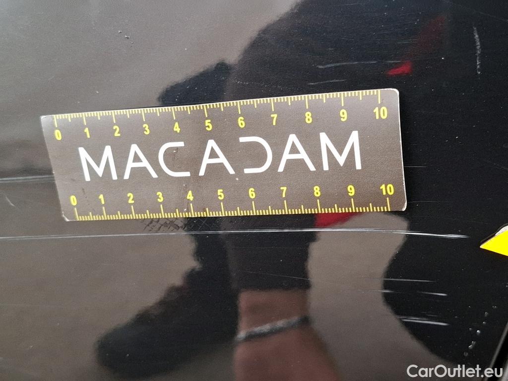  Citroen  C4 Cactus CITROEN  / 2017 / 5P / Berline PureTech 130 S&S EAT6 Shine Business #27