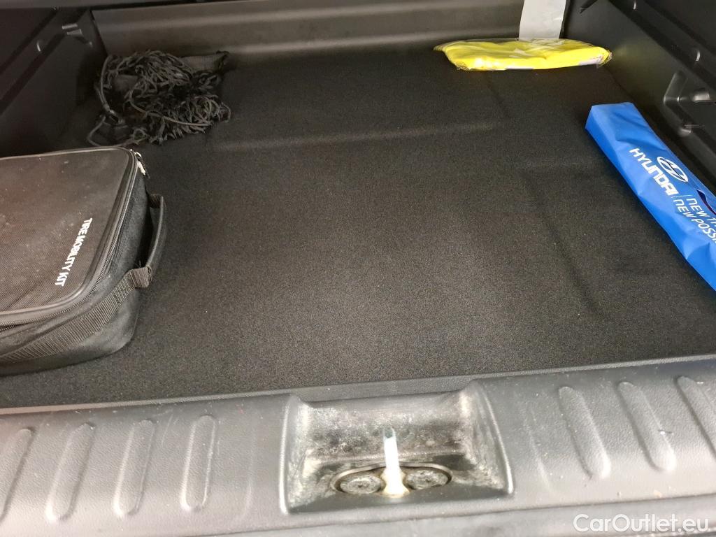  Hyundai   Ioniq HYUNDAI 5 / 2021 / 5P / SUV BEV 73KWH RWD CREATIVE #3