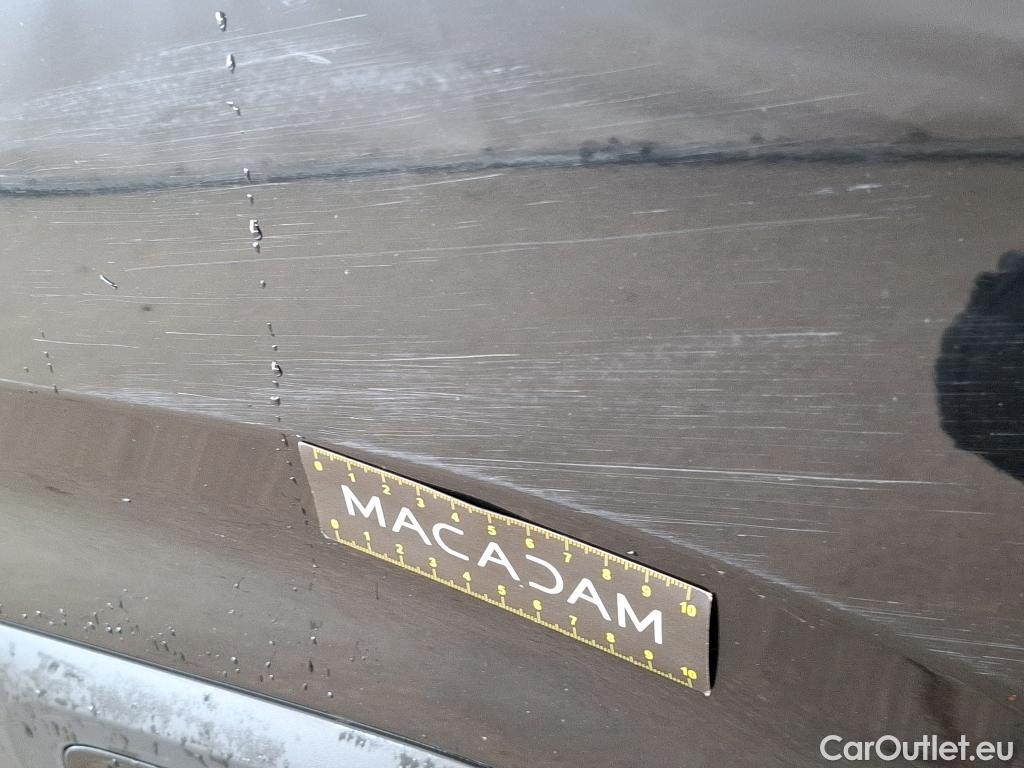  Citroen  C4 Cactus CITROEN  / 2017 / 5P / Berline PureTech 130 S&S EAT6 Shine Business #42