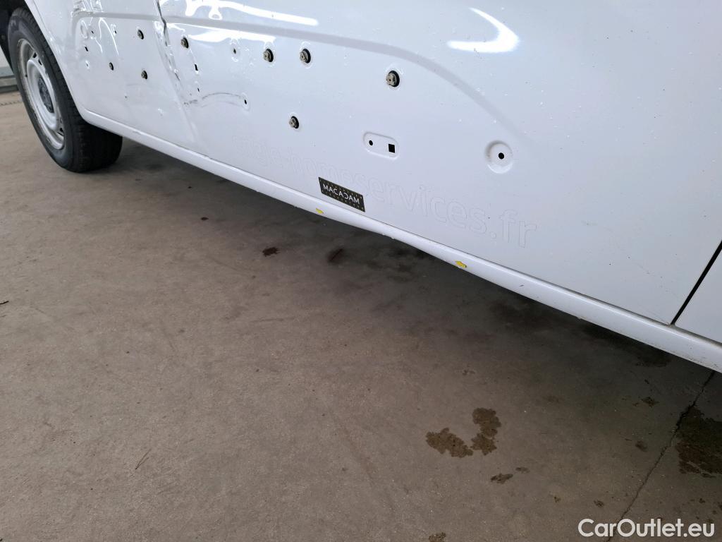  Citroen  Berlingo  Fourgon Club M 650 1.5 BlueHDi 75CV BVM5 E6dT #15