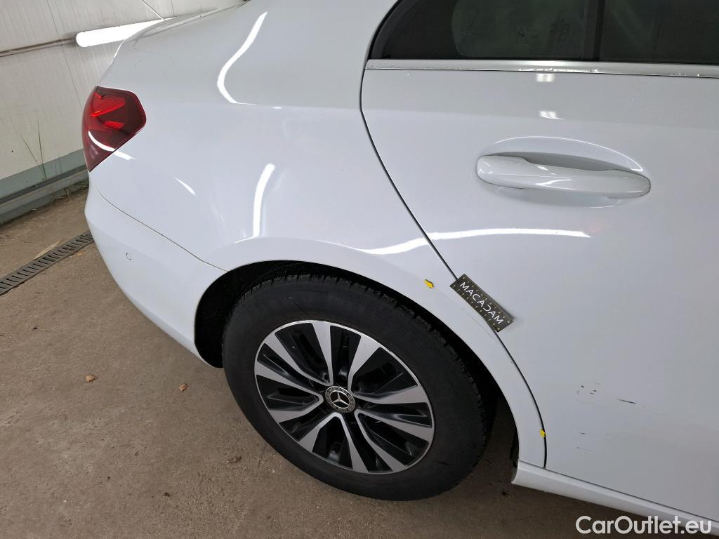  Mercedes  A-Klasse MERCEDES-BENZ Classe A Berline / 2018 / 4P / Berline A 180 d Business Line 7G-DCT #16