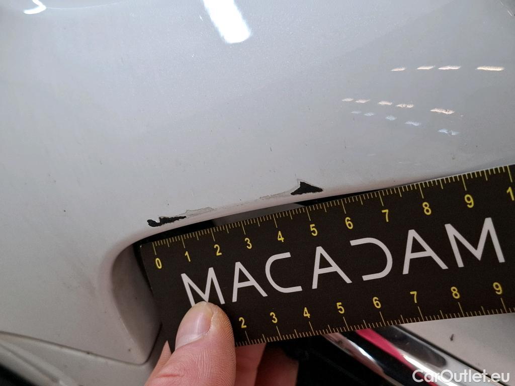  Mercedes  A-Klasse MERCEDES-BENZ Classe A Berline / 2018 / 4P / Berline A 180 d Business Line 7G-DCT #36