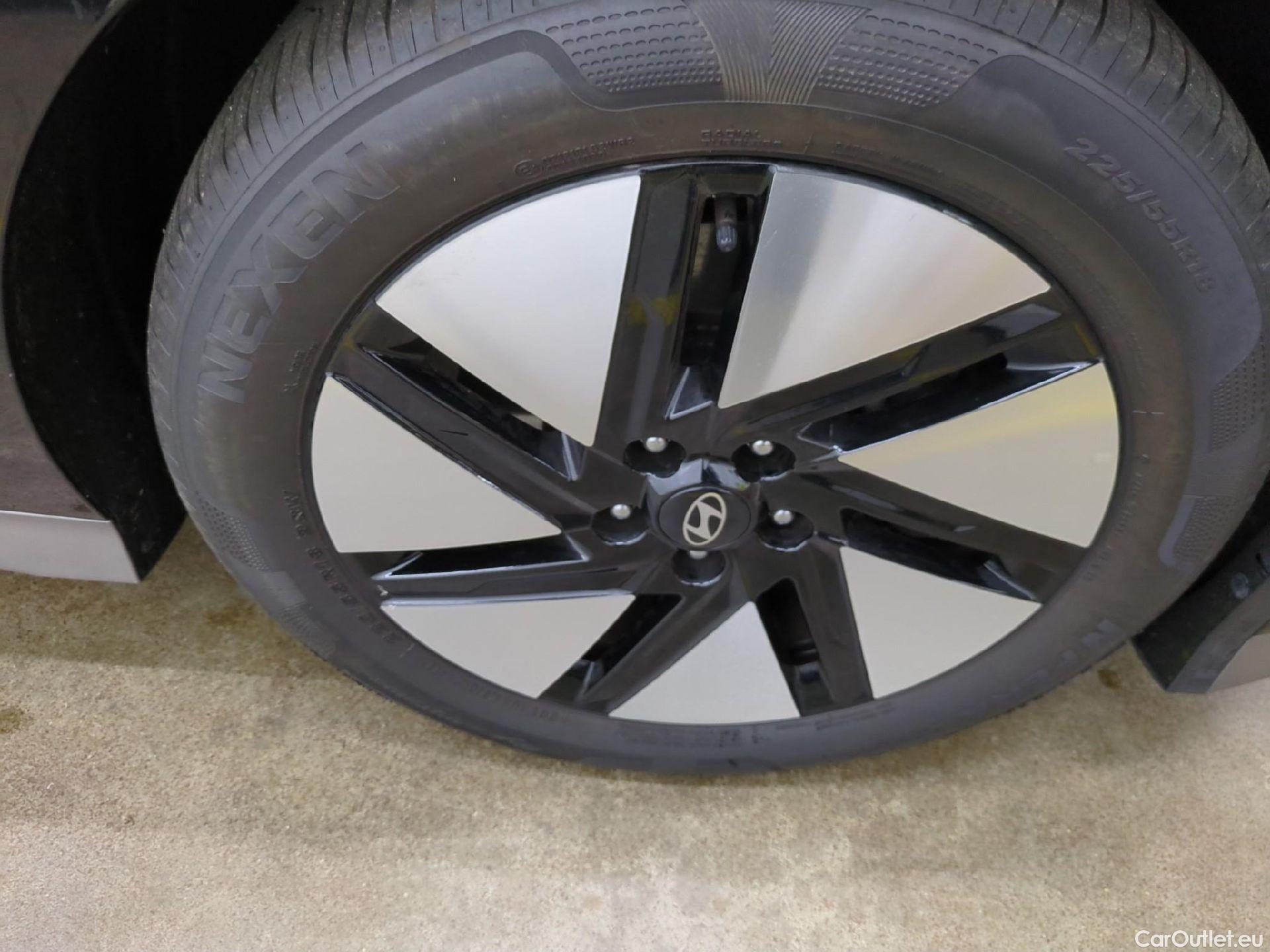  Hyundai   Ioniq Ioniq 6 Creative Electrique 77kWh BVA #1