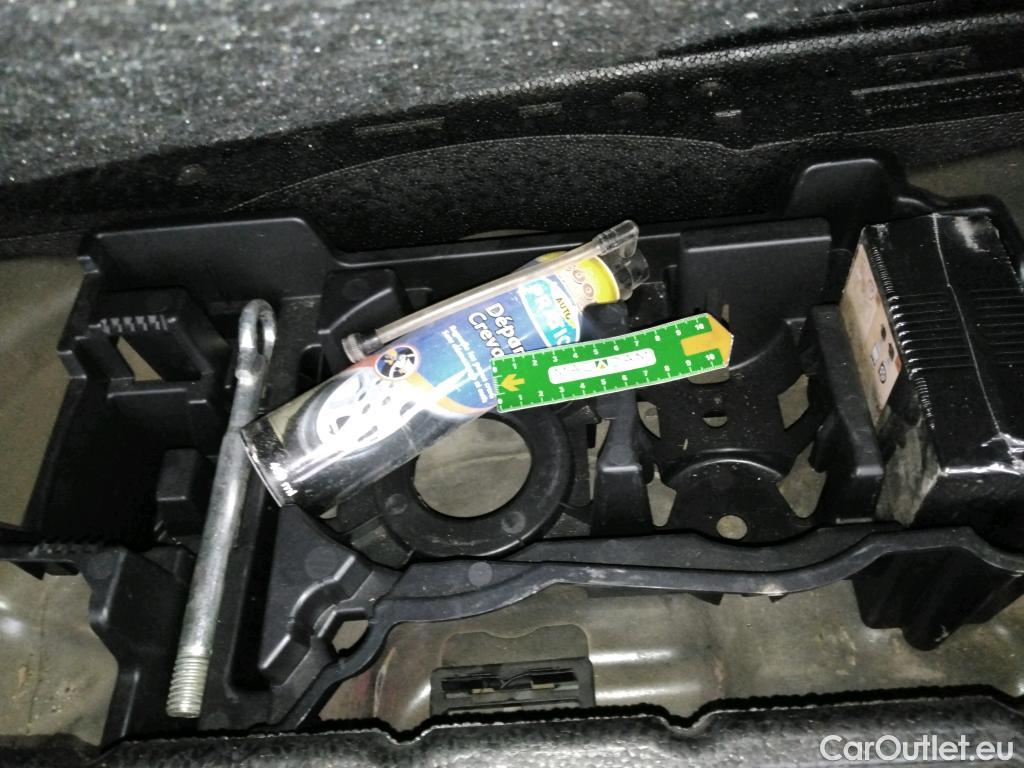  Peugeot  2008  Active Business 1.2 PureTech 100CV BVM6 E6d #11