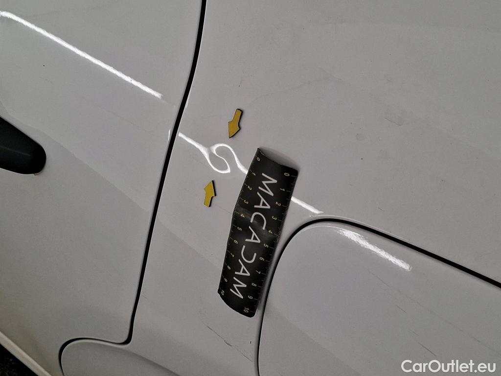  Citroen  C3  Live 1.2 PureTech 70CV BVM5 E6dT #2