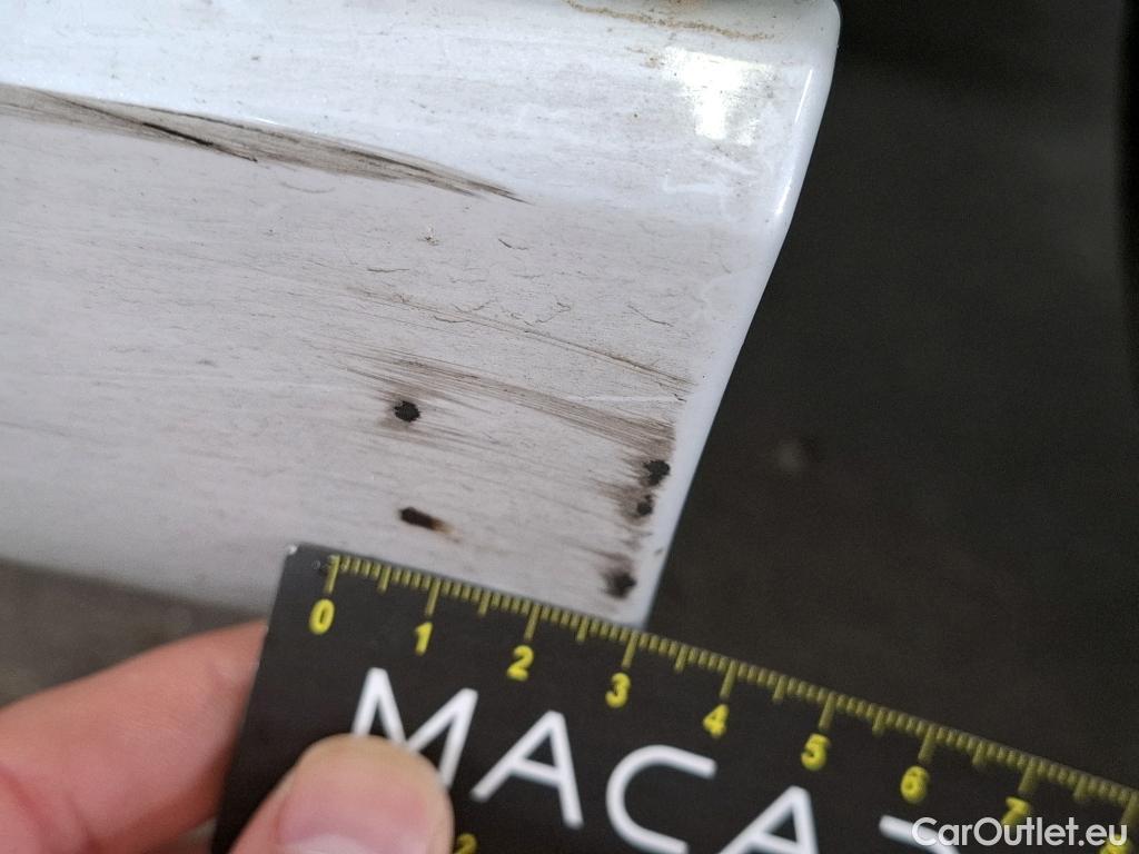  Mercedes  A-Klasse MERCEDES-BENZ Classe A Berline / 2018 / 4P / Berline A 180 d Business Line 7G-DCT #40