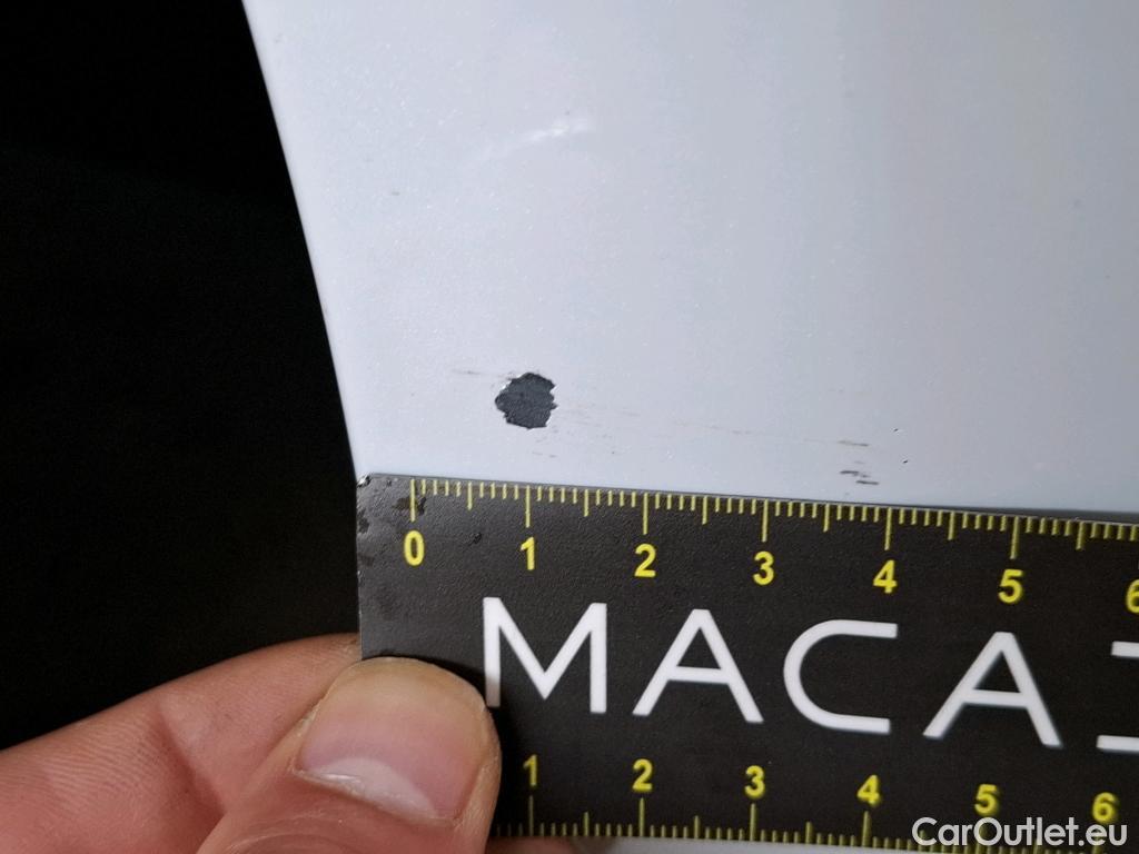  Mercedes  A-Klasse MERCEDES-BENZ Classe A Berline / 2018 / 4P / Berline A 180 d Business Line 7G-DCT #28