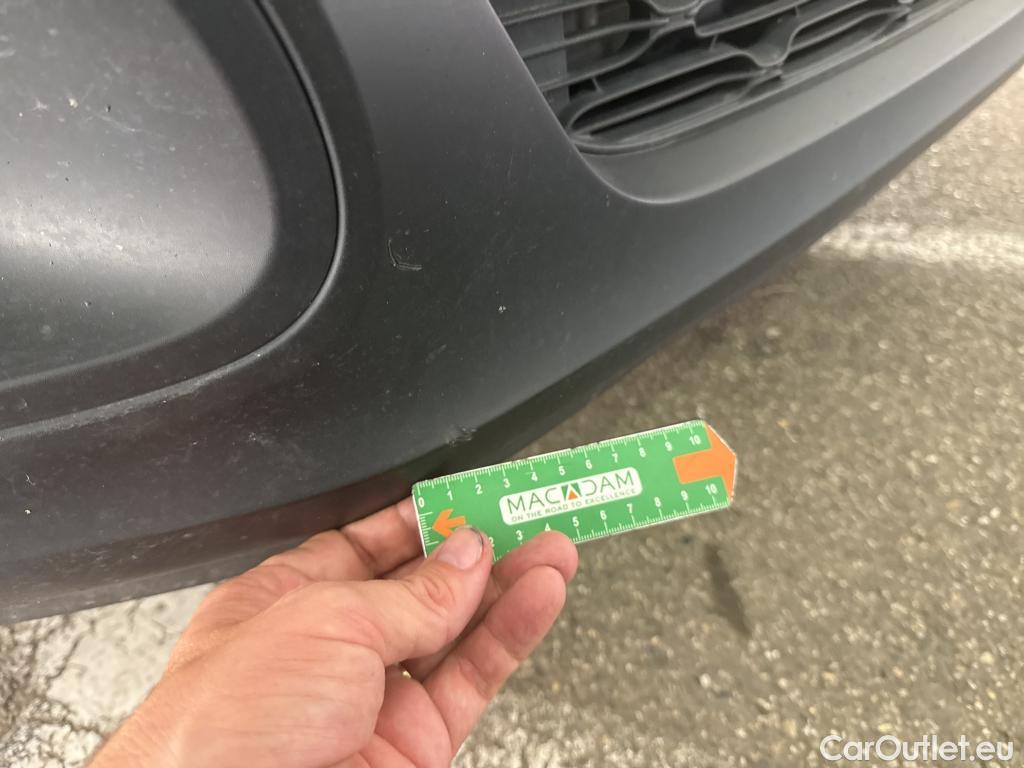  Citroen  C3 CITROEN  Société VU 5p Berline BlueHDi 75 BVM Feel Nav #2