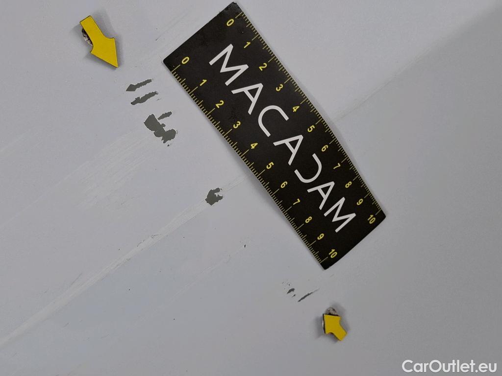  Mercedes  A-Klasse MERCEDES-BENZ Classe A Berline / 2018 / 4P / Berline A 180 d Business Line 7G-DCT #25