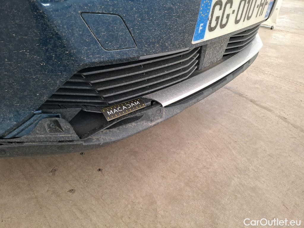  Peugeot  3008  II Allure 1.2 PureTech 130CV BVA8 E6d #3