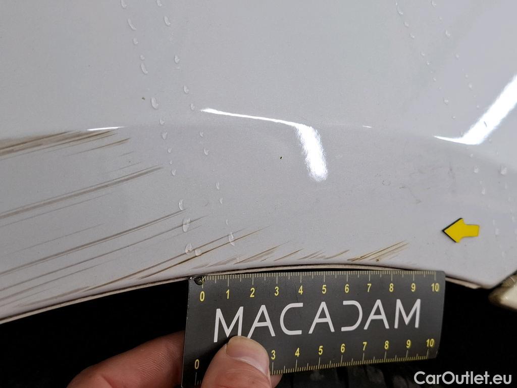  Mercedes  A-Klasse MERCEDES-BENZ Classe A Berline / 2018 / 4P / Berline A 180 d Business Line 7G-DCT #15