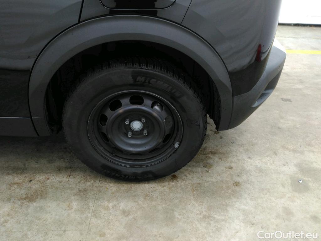  Peugeot  2008  Active Business 1.2 PureTech 100CV BVM6 E6d #7