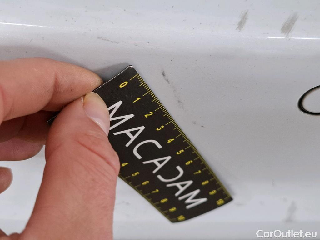  Mercedes  A-Klasse MERCEDES-BENZ Classe A Berline / 2018 / 4P / Berline A 180 d Business Line 7G-DCT #4