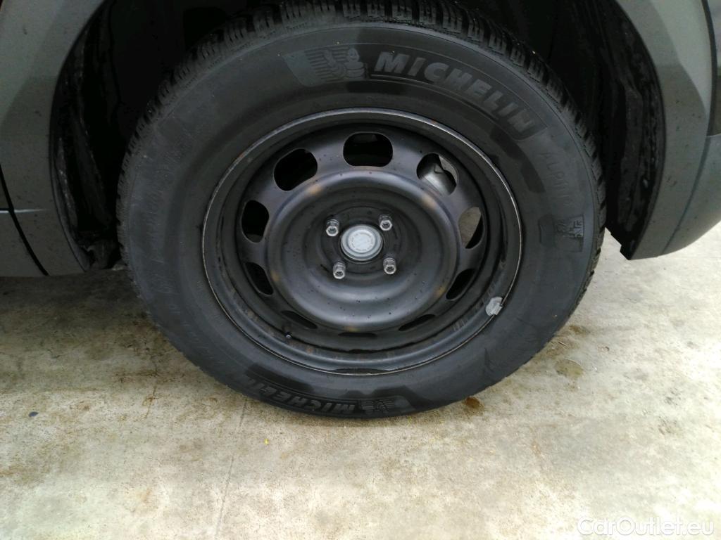  Peugeot  2008  Active Business 1.2 PureTech 100CV BVM6 E6d #8