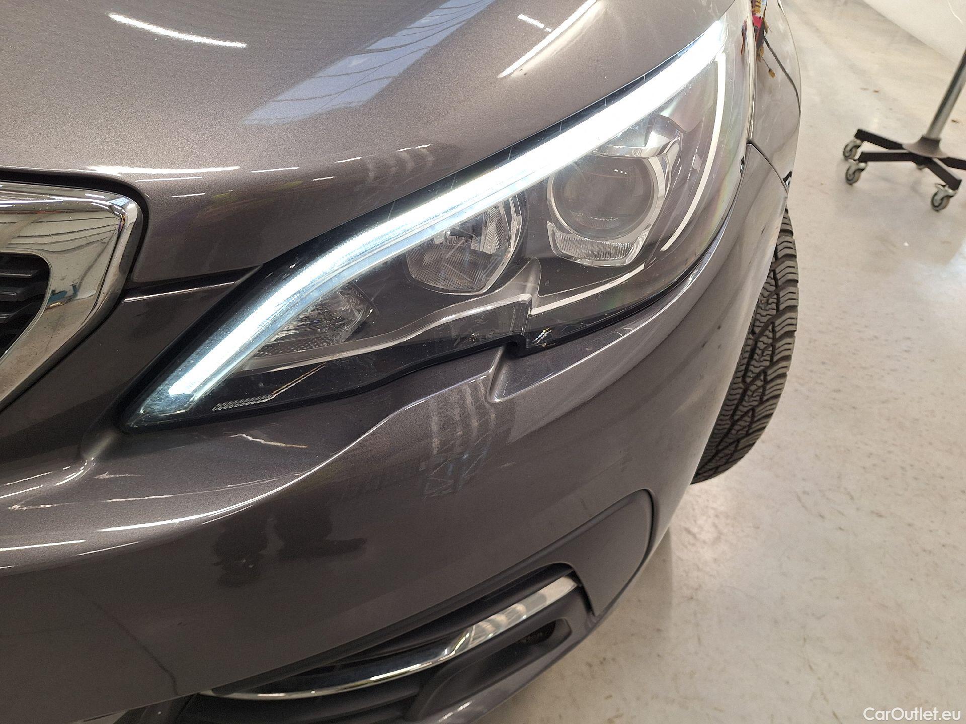  Peugeot  308 Peugeot,  FL'17, Peugeot  1.2 PureTech 110 S&S Active Pack 5d #28