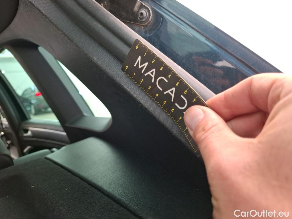  Volkswagen  Tiguan VOLKSWAGEN  / 2020 / 5P / SUV 2.0 TDI 150 DSG7 R-Line Exclusive #10