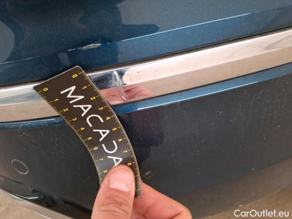  Volkswagen  Tiguan VOLKSWAGEN  / 2020 / 5P / SUV 2.0 TDI 150 DSG7 R-Line Exclusive #2