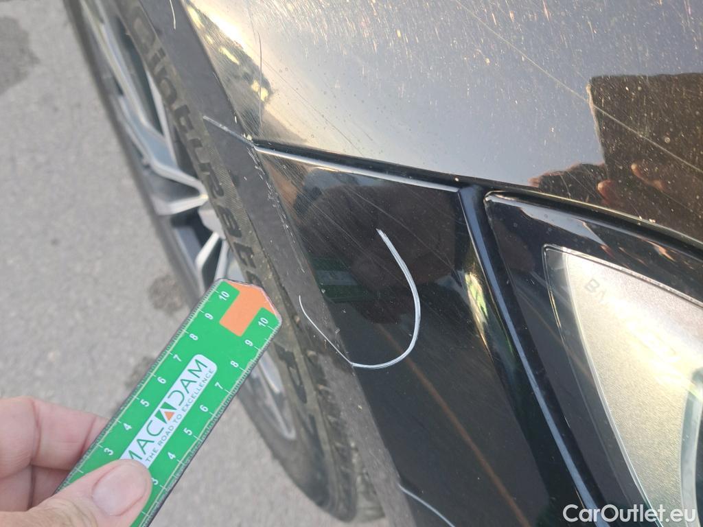  Bmw  Serie 3 BMW  / 2018 / 4P / sedán 318d Auto. #13